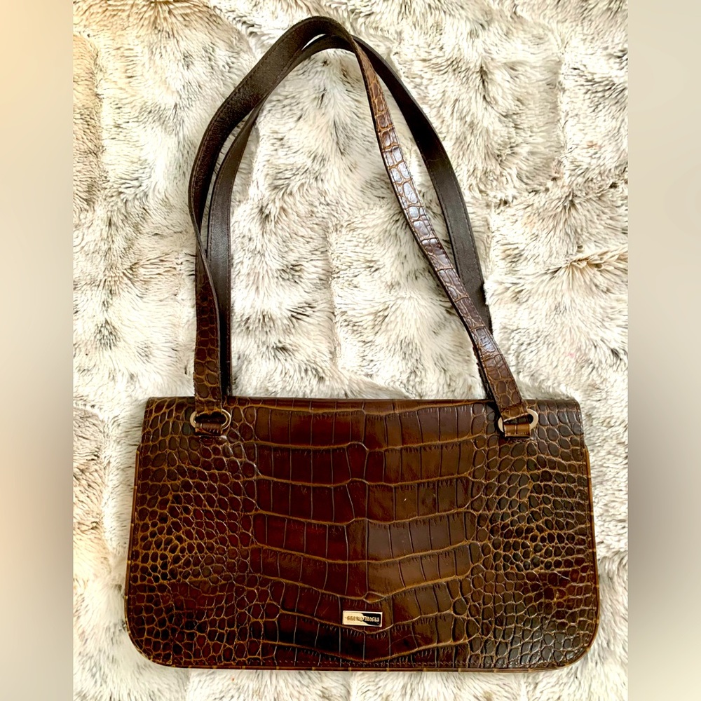 BRUNO MAGLI GORGEOUS CROCODILE DESIGNER PURSE/INTERIOR ZIPPER POCKET/BACK POCKET